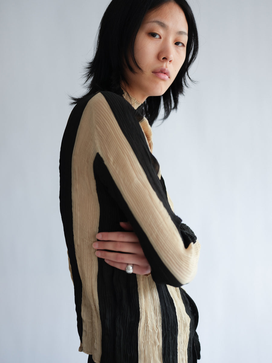 ISSEY MIYAKE WHITE LABEL ダウンジャケット 132 5. STANDARD – ISSEY MIYAKE ONLINE STORE