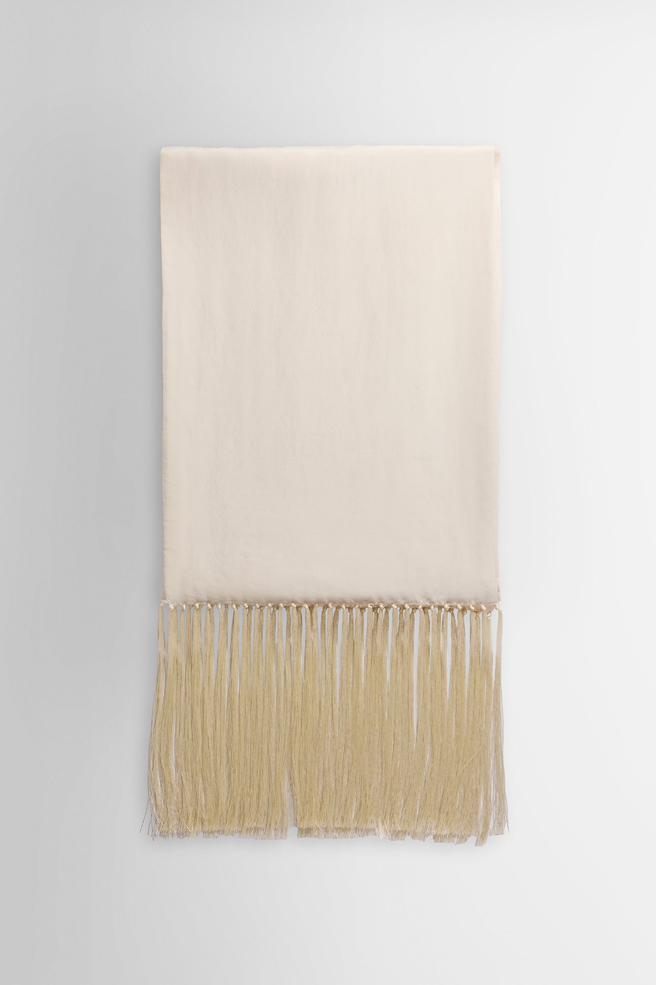 Preclothed fringe silk scarf