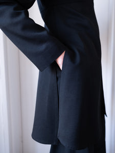Slit jacket