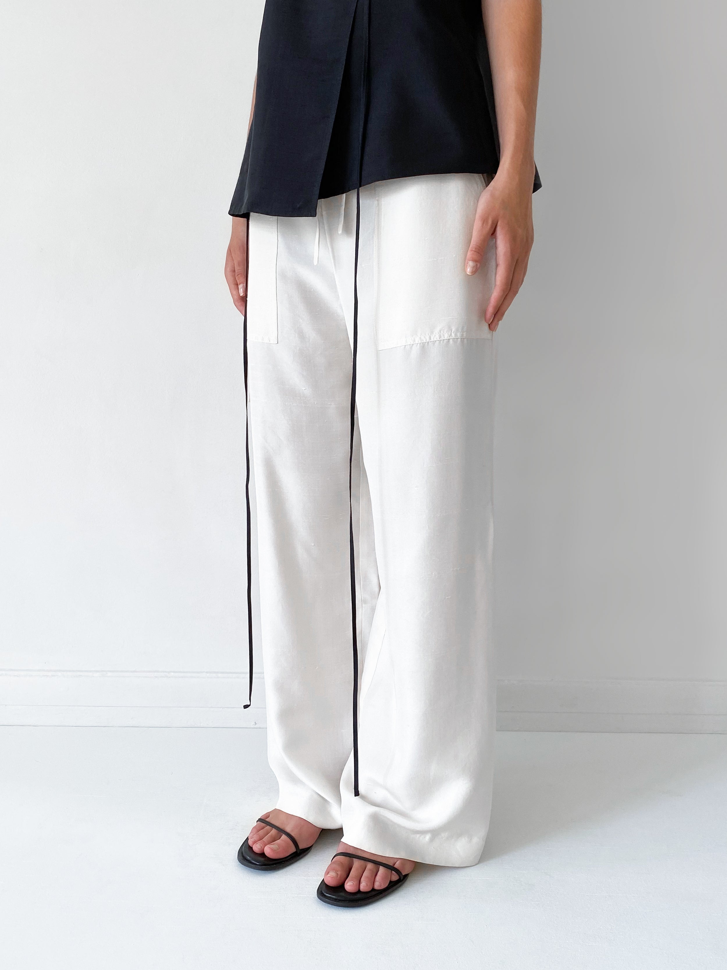 Safari silk trousers with pockets