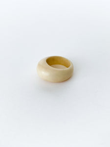 Donut ring / 52