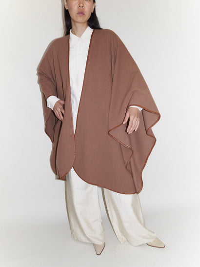 Loewe cape