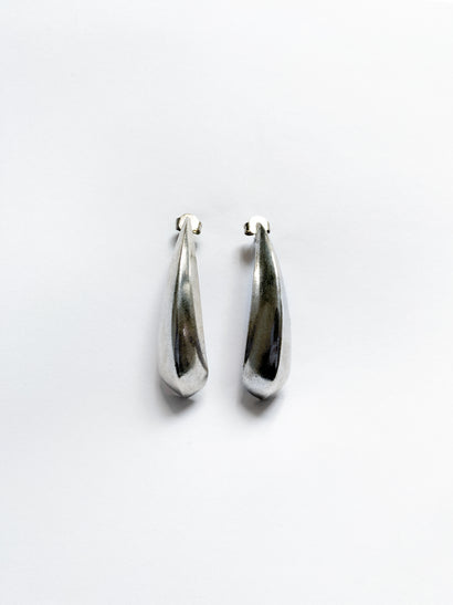 Silver leaf earrings