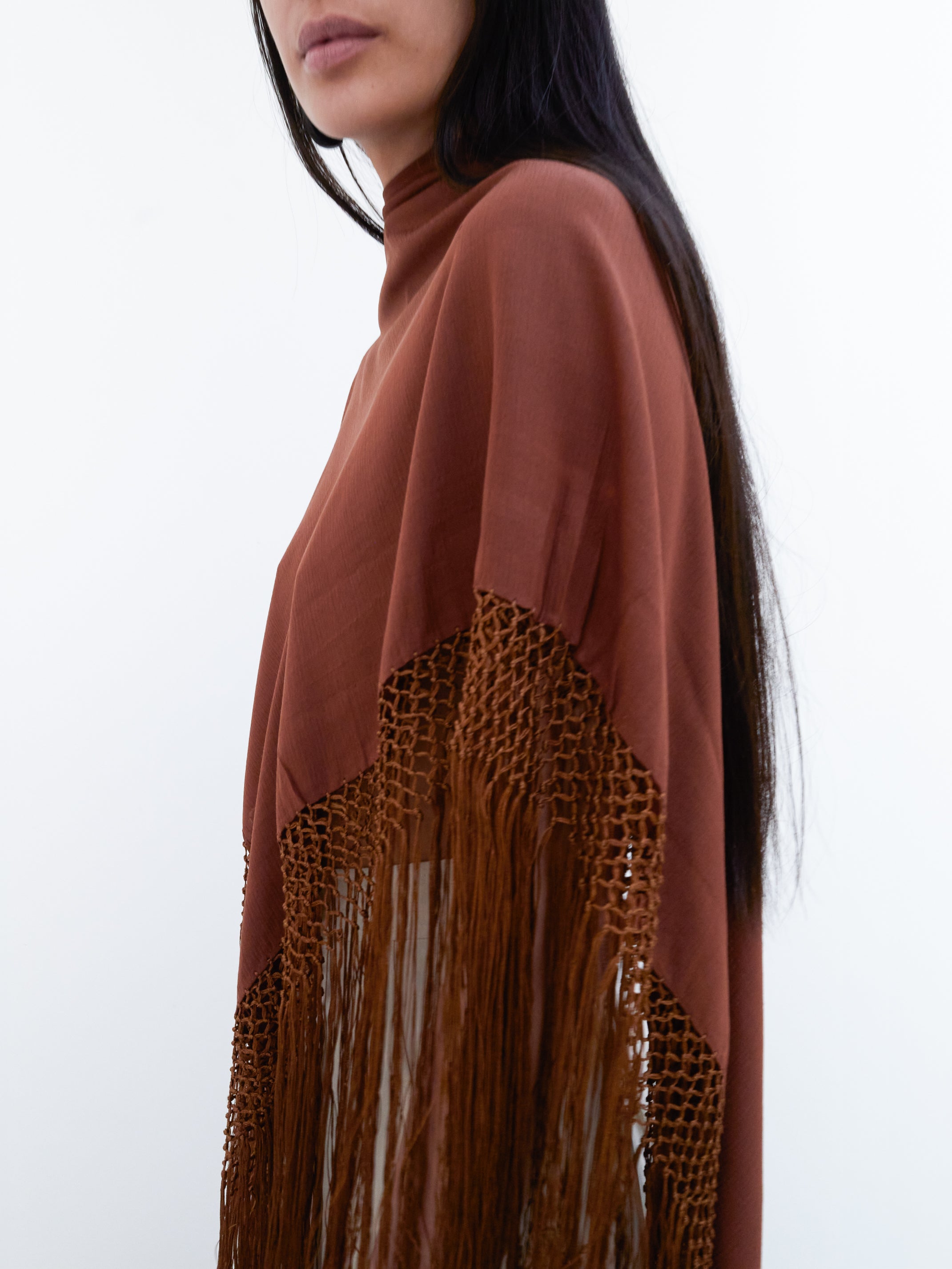 Antique silk manille