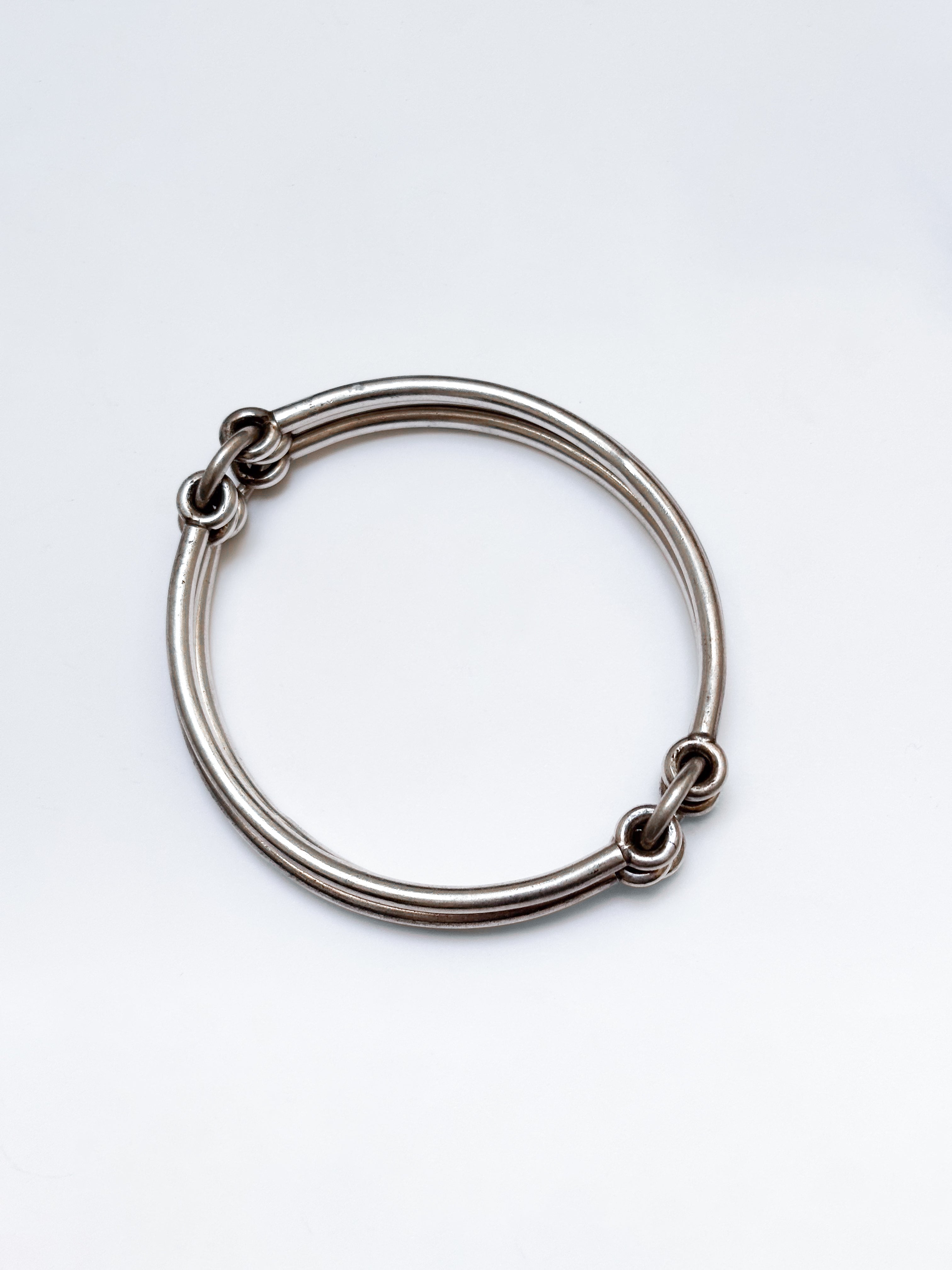 Silver articulated bracelet