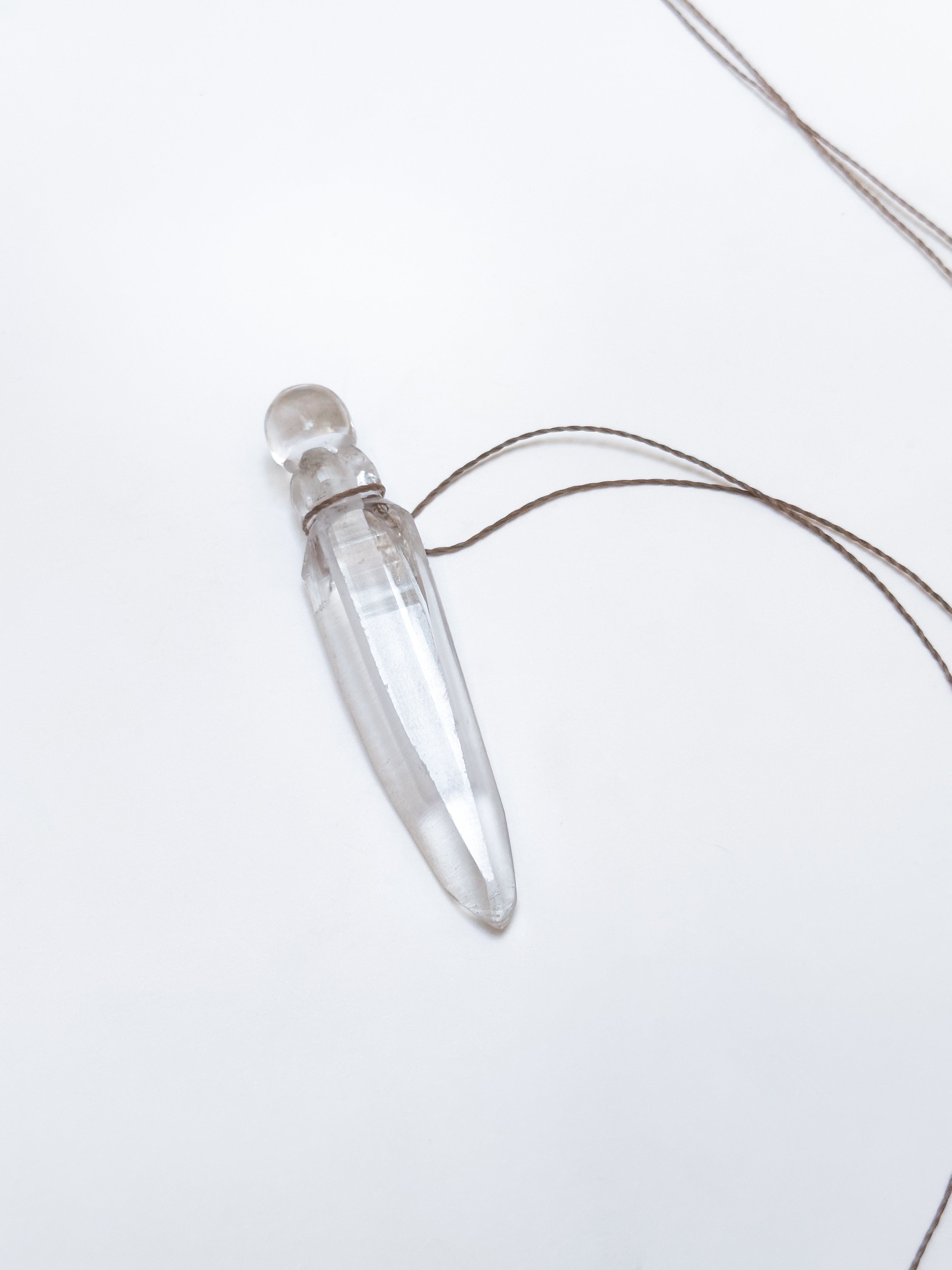 Crystal pendant necklace