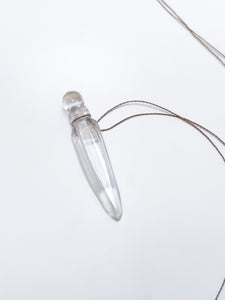 Crystal pendant necklace