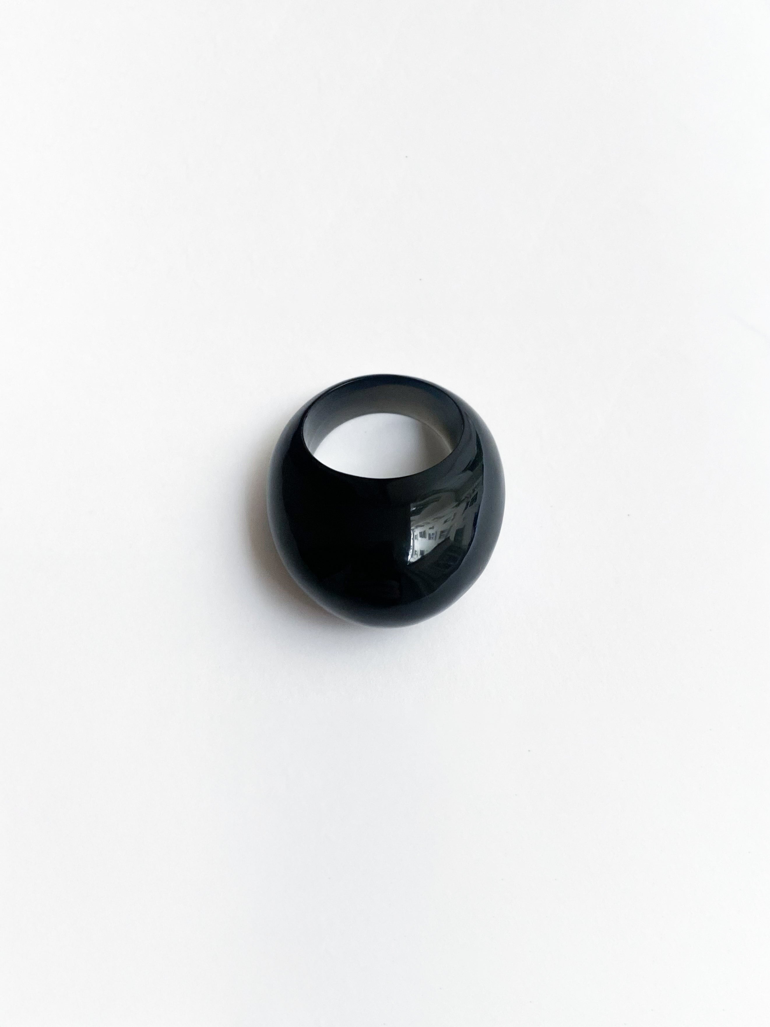 Onyx donut ring