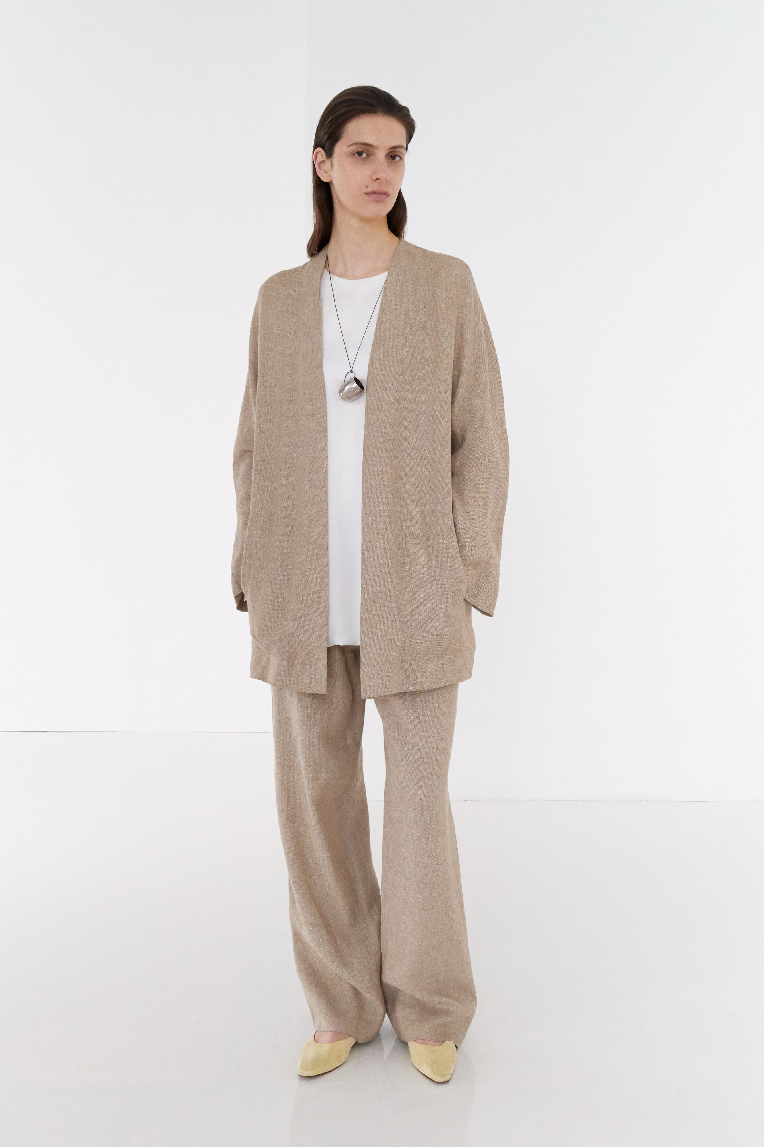 Preclothed, look: Look N° 17 (thumbnail)