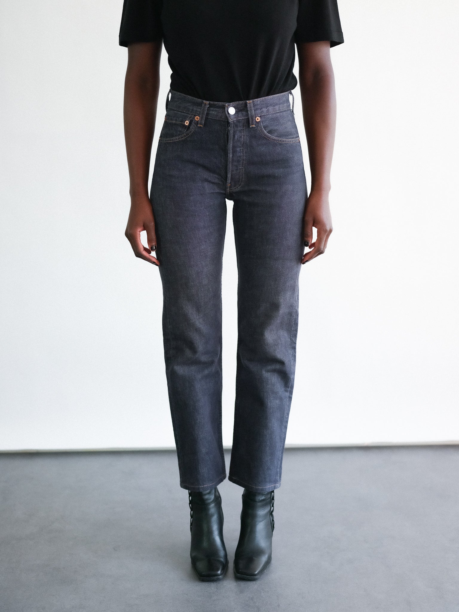 Vintage Levi’s 501 Jeans / W27 L34