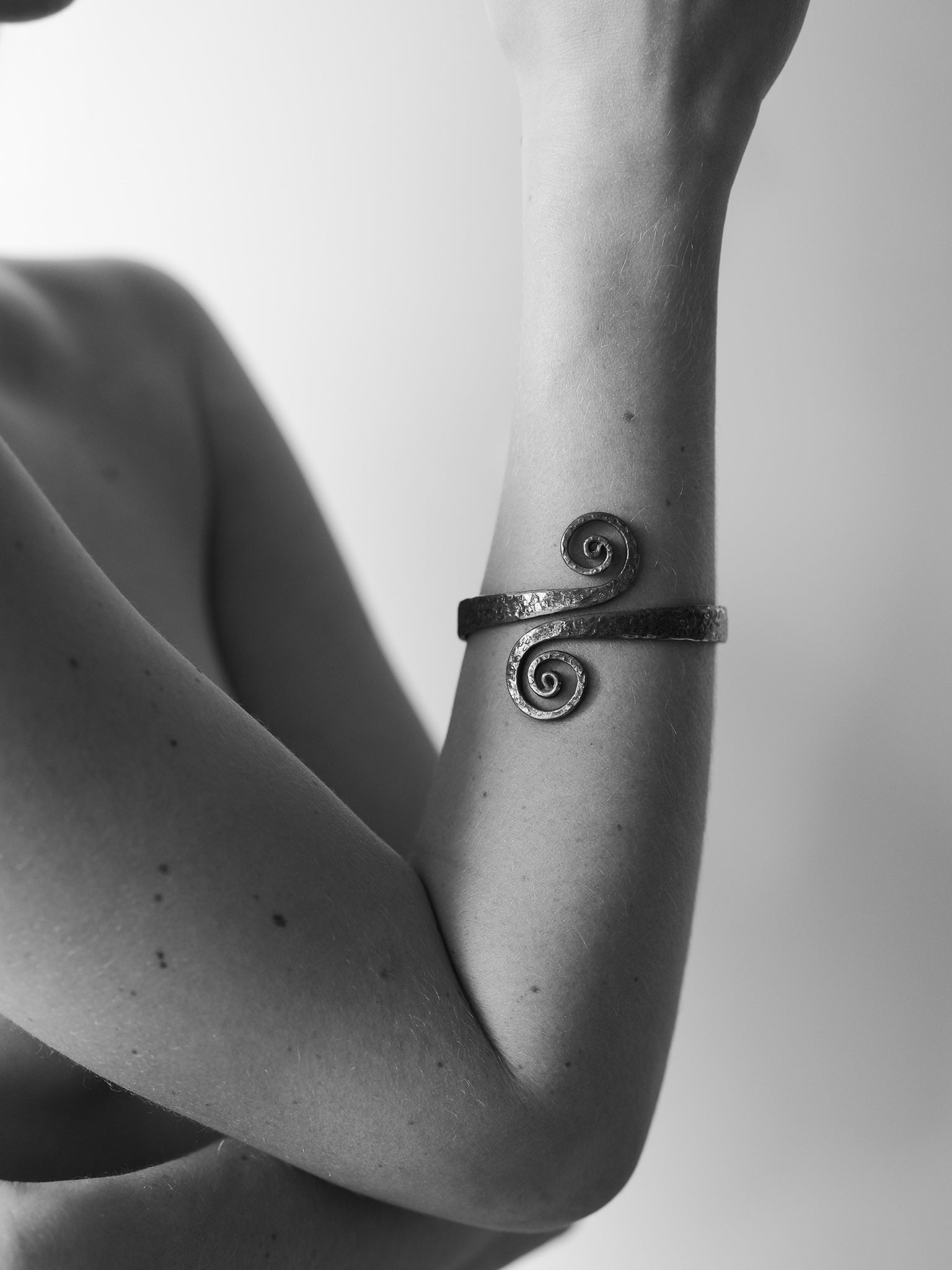 70's hammered bronze bracelet