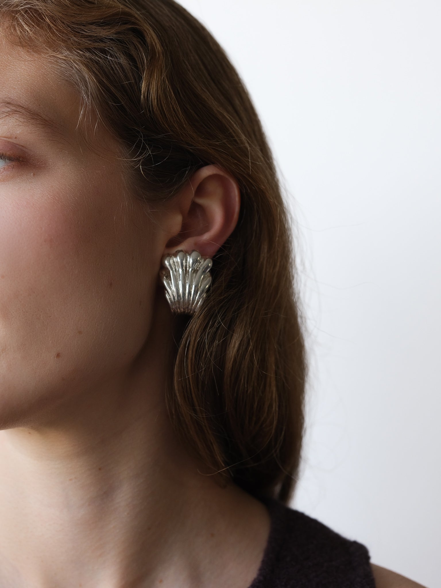 Metal clip earrings